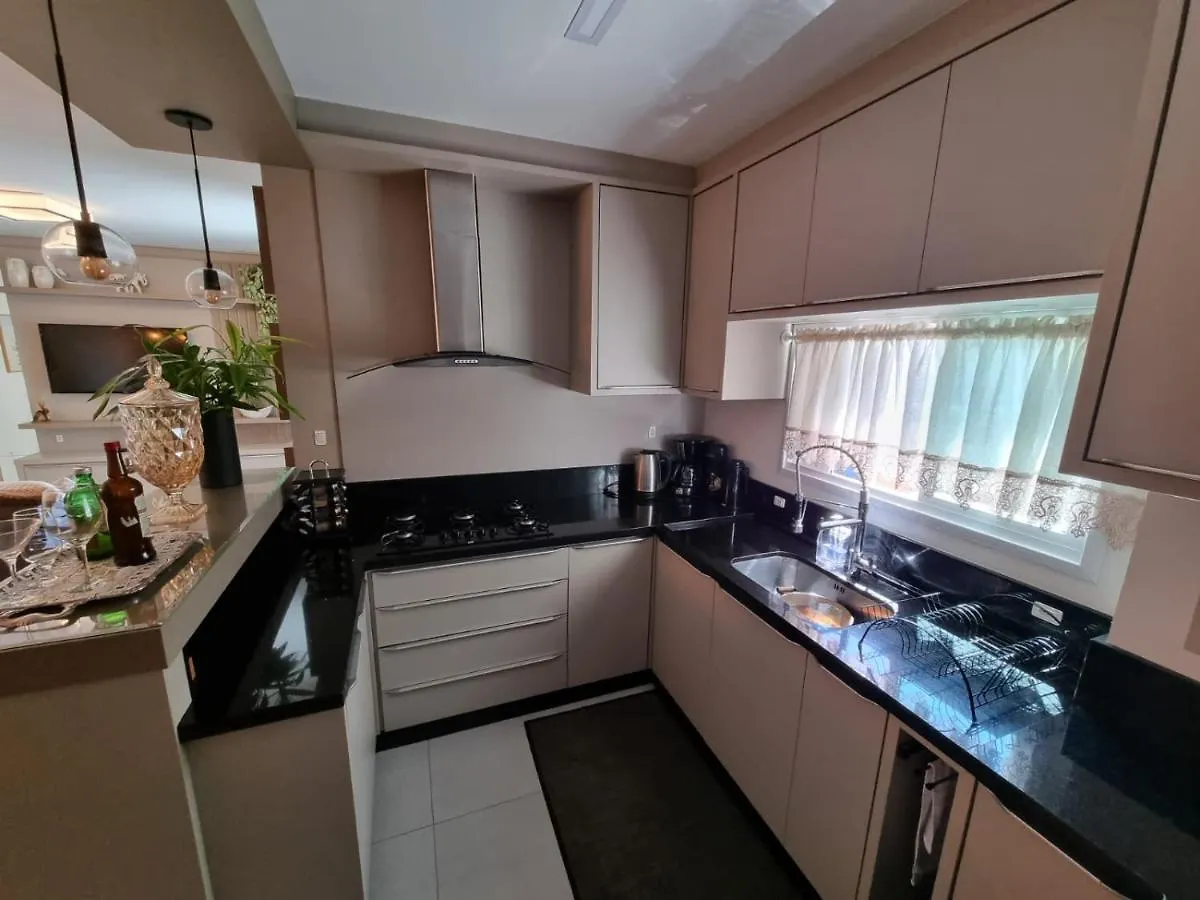 Apartamento Meia Praia Excelente Itapema Brazil